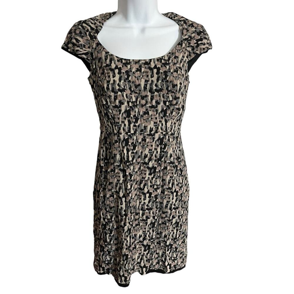 Ann Taylor silk black beige print sheath cocktail fitted midi dress cap sleeve 0